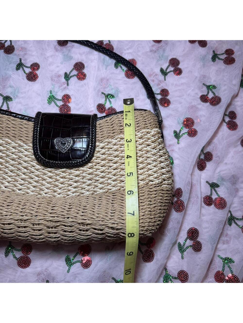 Brighton Brown leather and wicker purse with heart charm #coquette #cottagecore - Picture 7 of 7